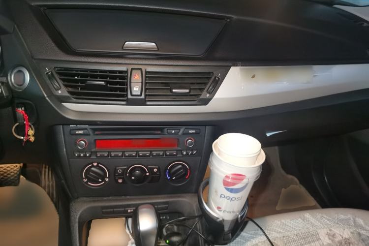 Used BMW X1 2012 sDrive18i Fashion Model Center Console