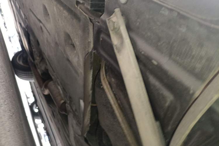 Used BMW X1 2012 xDrive20i Chassis Rear Left