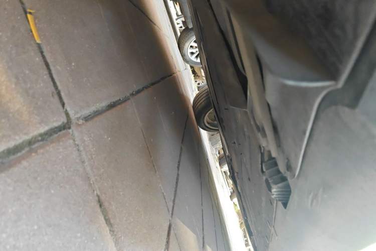 Used BMW X1 2012 sDrive18i Luxury Model Chassis Rear Right