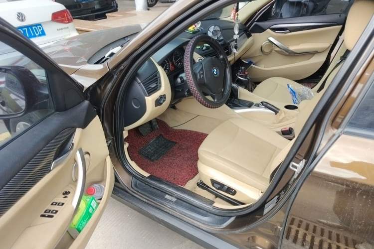 Used BMW X1 2012 sDrive18i Luxury Model Driver Seat