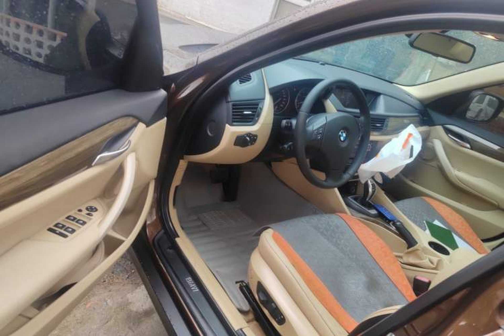 Used BMW X1 2012 xDrive20i Luxury Model Driver Seat