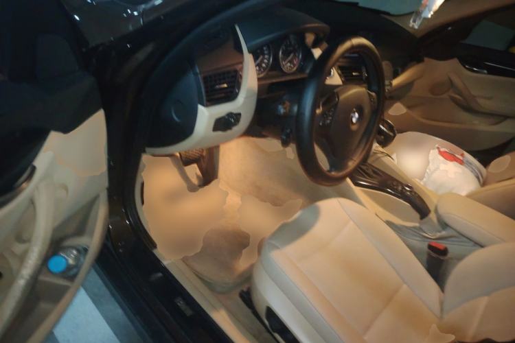 Used BMW X1 2012 sDrive18i Luxury Model Driver Seat