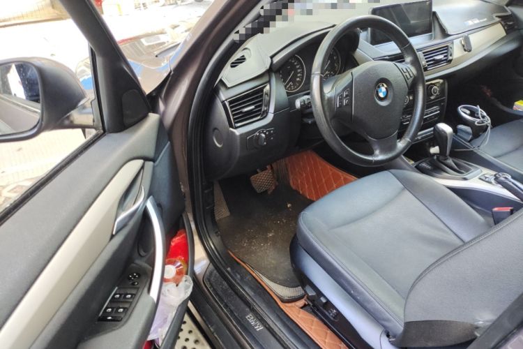 Used BMW X1 2012 sDrive18i Luxury Edition Driver Seat
