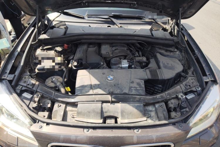 Used BMW X1 2012 sDrive18i Fashion Model Engine Bay