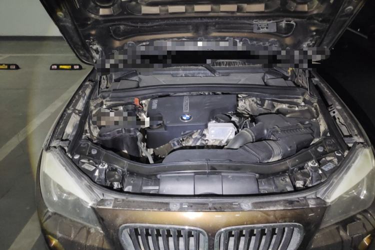 Used BMW X1 2012 sDrive20i Leading Model Engine Bay