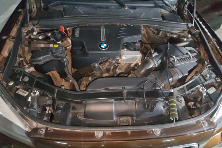 Used BMW X1 2012 sDrive20i Leading Model Engine Bay