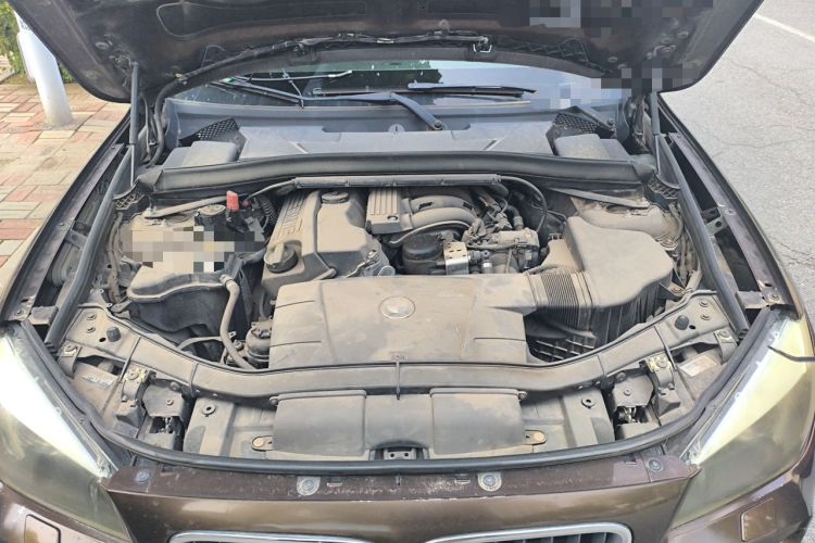 Used BMW X1 2012 sDrive18i Luxury Model Engine Bay