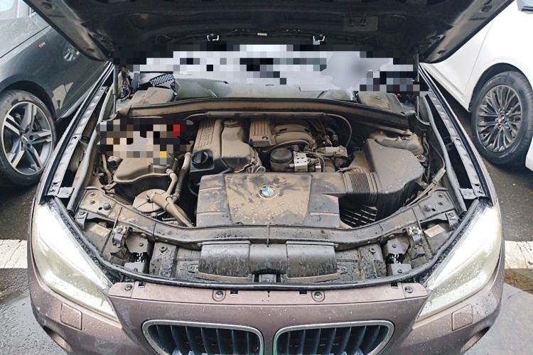 Used BMW X1 2012 sDrive18i Luxury Edition Engine Bay