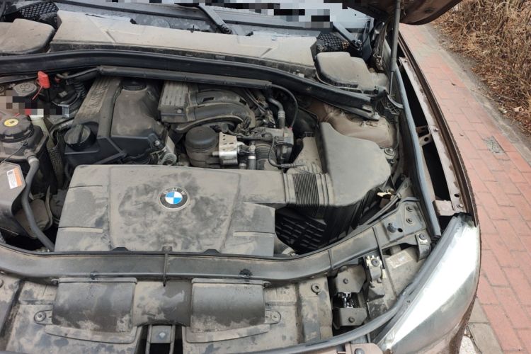 Used BMW X1 2012 sDrive18i Luxury Model Engine Bay Left