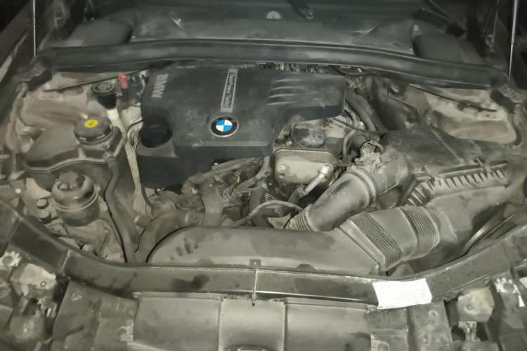 Used BMW X1 2012 xDrive20i Engine Bay