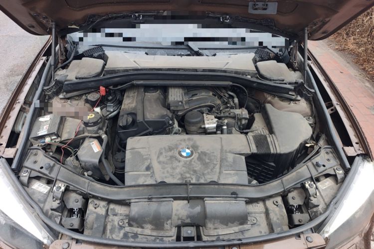 Used BMW X1 2012 sDrive18i Luxury Model Engine Bay