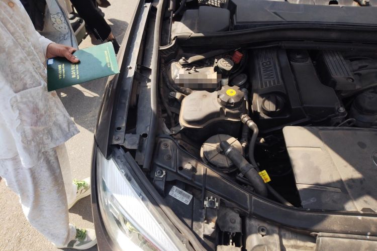 Used BMW X1 2012 sDrive18i Fashion Model Engine Bay Right
