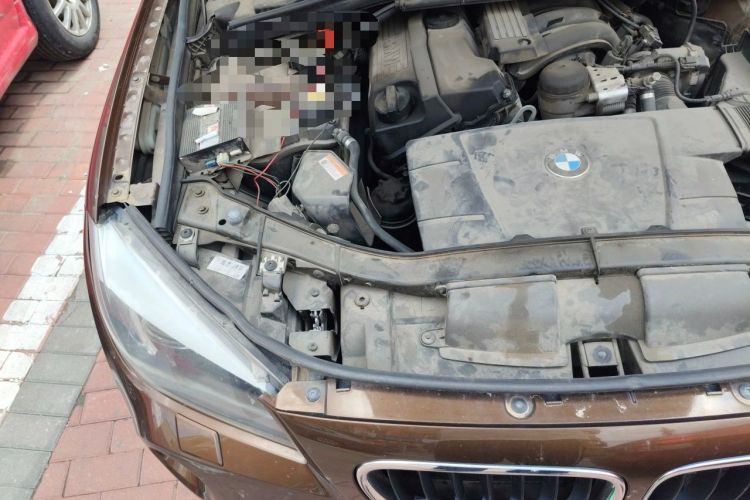 Used BMW X1 2012 sDrive18i Luxury Model Engine Bay Right
