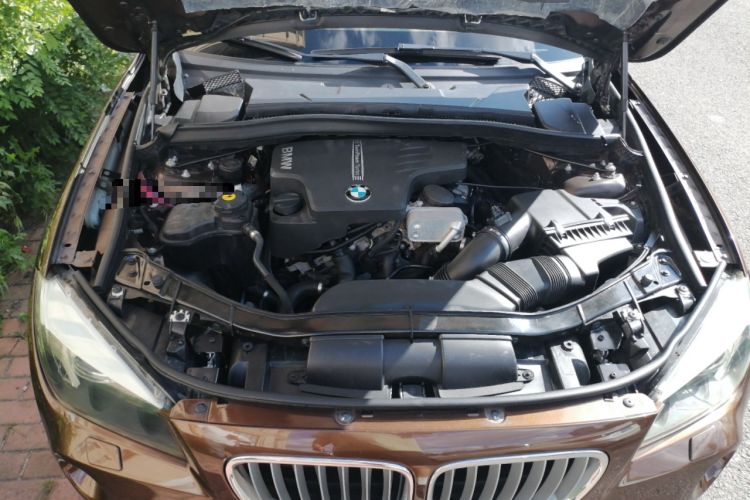 Used BMW X1 2012 sDrive20i Leading Model Engine Bay