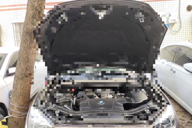 Used BMW X1 2012 sDrive18i Luxury Edition Engine Bay