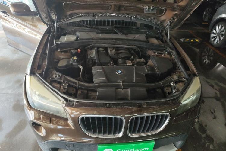 Used BMW X1 2012 sDrive18i Luxury Edition Engine Bay