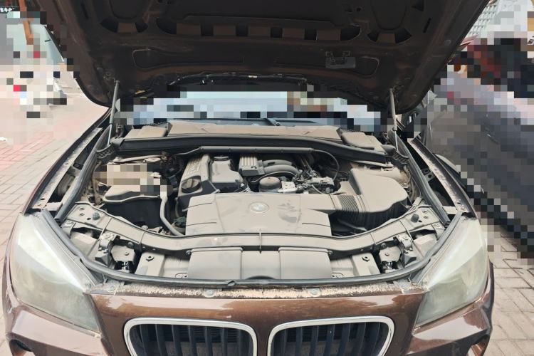 Used BMW X1 2012 sDrive18i Fashion Model Engine Bay