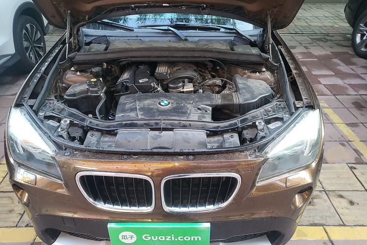 Used BMW X1 2012 sDrive18i Luxury Edition Engine Bay
