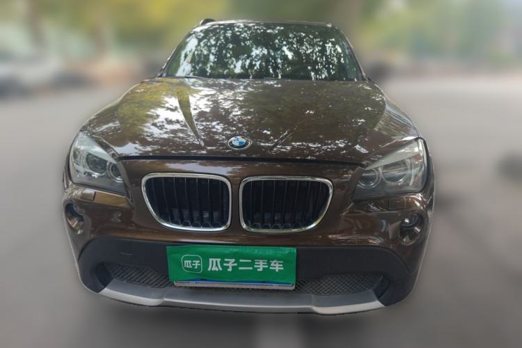 Used BMW X1 2012 sDrive18i Luxury Edition Front