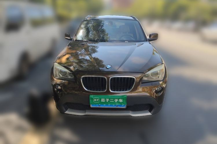 Used BMW X1 2012 sDrive18i Luxury Model Front