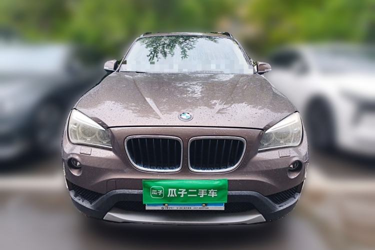 Used BMW X1 2012 sDrive18i Luxury Edition Front
