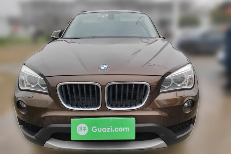 Used BMW X1 2012 sDrive18i Luxury Edition Front