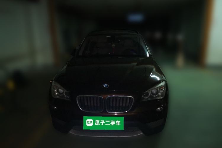 Used BMW X1 2012 sDrive18i Luxury Edition Front