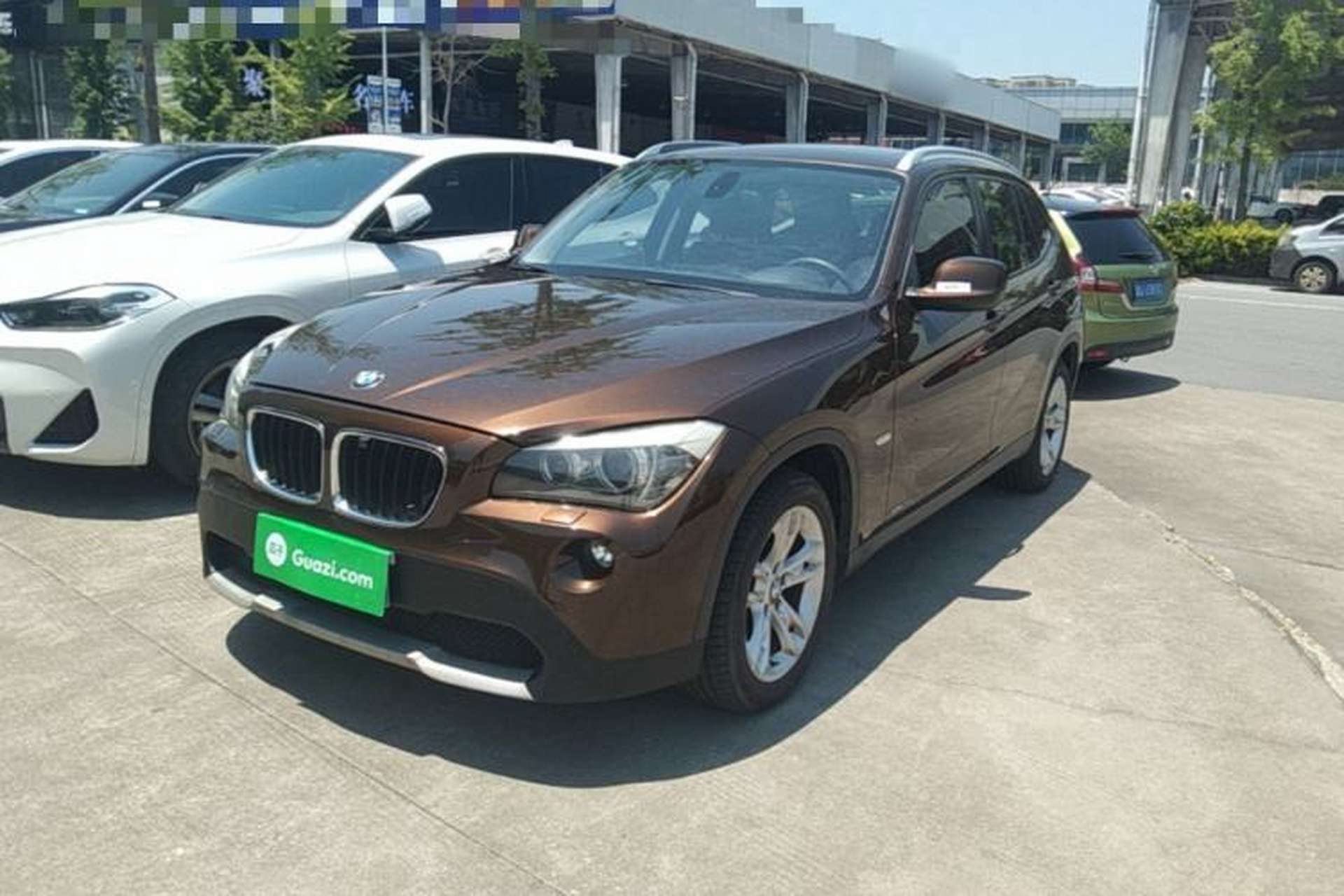 Used BMW X1 2012 xDrive20i Luxury Model Front Left 45 Deg
