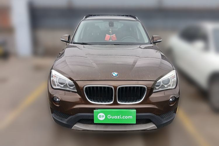 Used BMW X1 2012 sDrive18i Luxury Edition Front