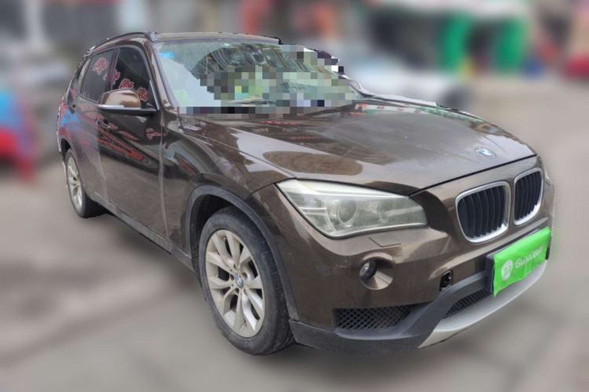 Used BMW X1 2012 sDrive18i Luxury Edition Front Right 45 Deg