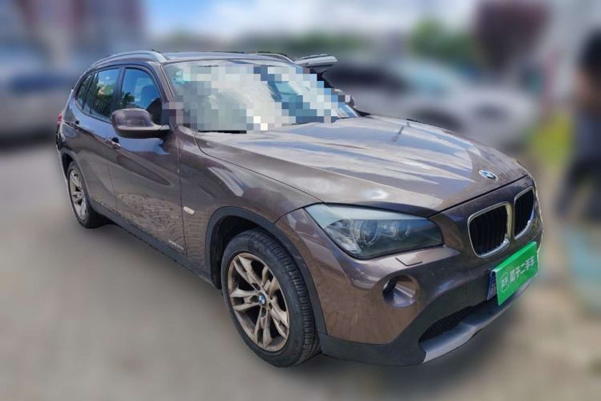 Used BMW X1 2012 xDrive20i Front Right 45 Deg
