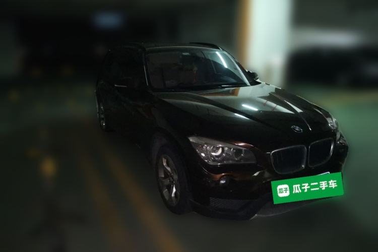 Used BMW X1 2012 sDrive18i Luxury Edition Front Right 45 Deg