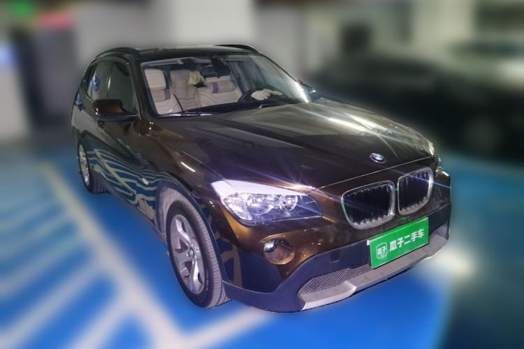 Used BMW X1 2012 sDrive18i Fashion Model Front Right 45 Deg