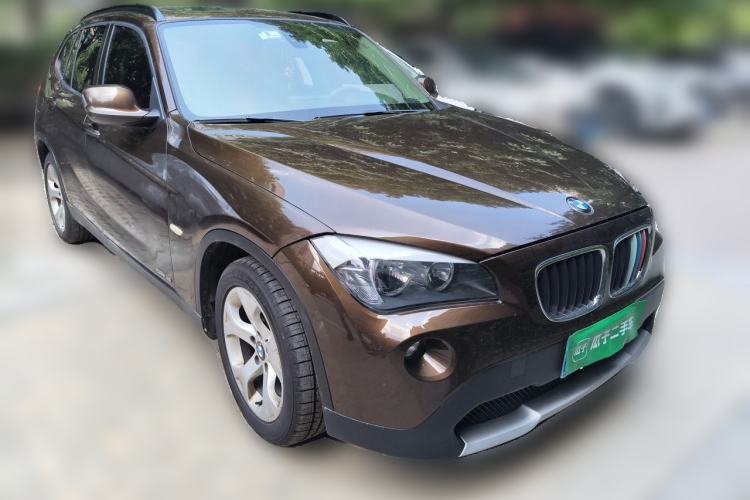 Used BMW X1 2012 sDrive18i Fashion Model Front Right 45 Deg