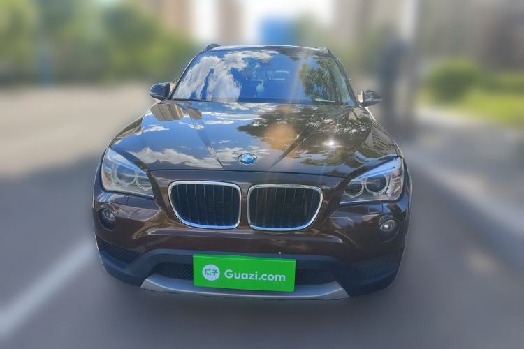 Used BMW X1 2012 sDrive18i Luxury Edition Front