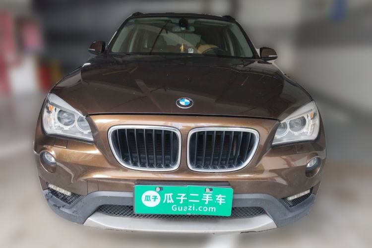 Used BMW X1 2012 sDrive18i Luxury Edition Front