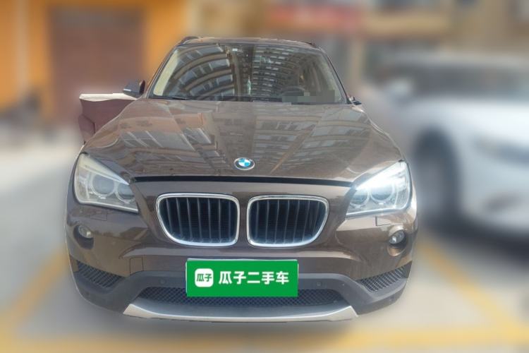 Used BMW X1 2012 sDrive18i Luxury Edition Front