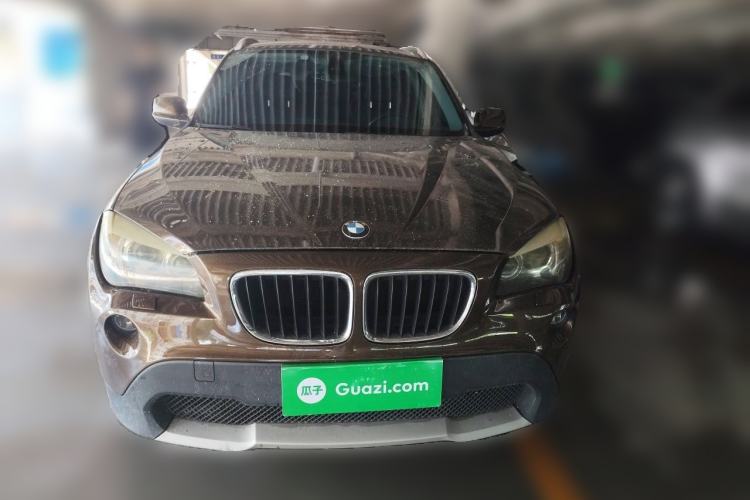Used BMW X1 2012 sDrive18i Luxury Edition Front