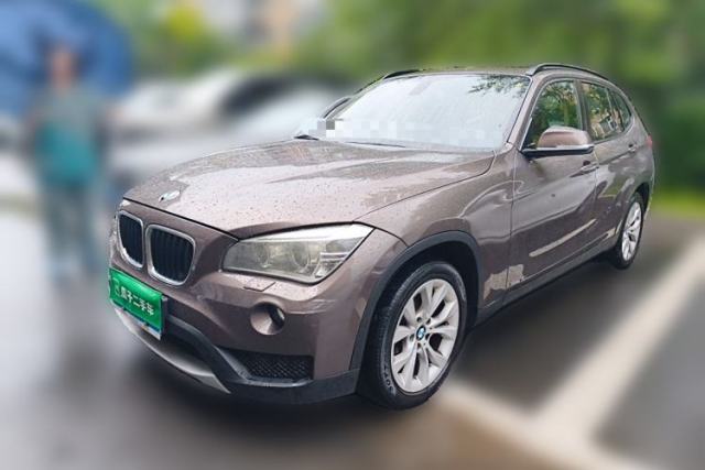 Ojetý BMW X1 2012 sDrive18i Luxury Edition