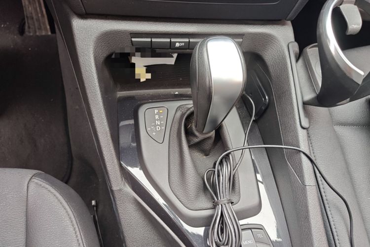 Used BMW X1 2012 sDrive18i Luxury Edition Gear Lever