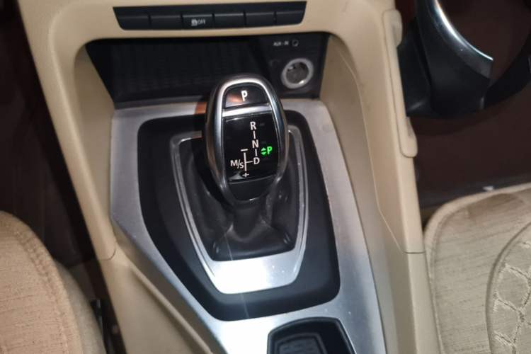 Used BMW X1 2012 sDrive20i Leading Model Gear Lever