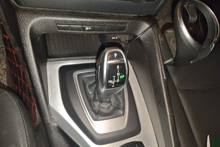 Used BMW X1 2012 sDrive20i Leading Model Gear Lever
