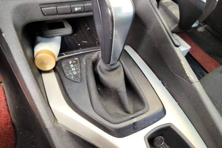 Used BMW X1 2012 sDrive18i Fashion Model Gear Lever