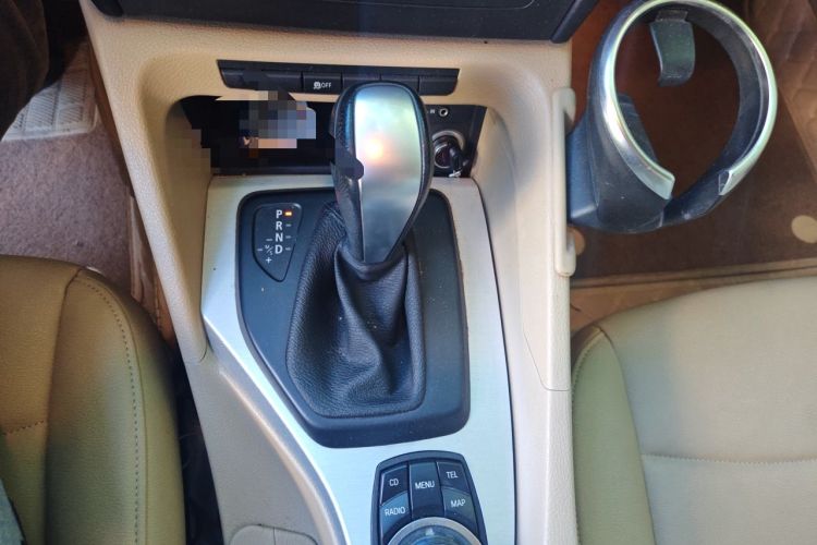 Used BMW X1 2012 sDrive18i Luxury Model Gear Lever