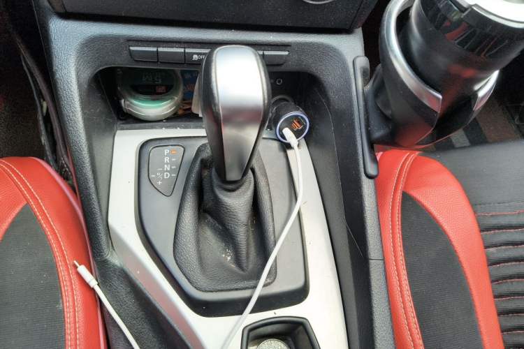 Used BMW X1 2012 sDrive18i Fashion Model Gear Lever
