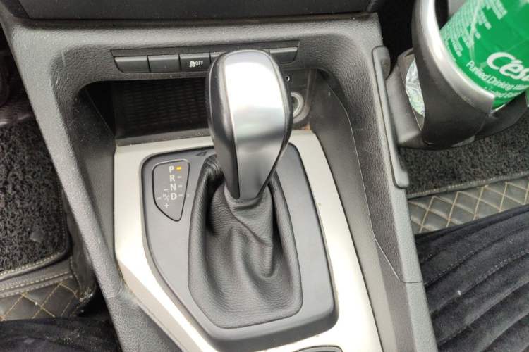 Used BMW X1 2012 sDrive18i Fashion Model Gear Lever