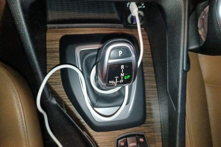 Used BMW X1 2012 xDrive20i Gear Lever