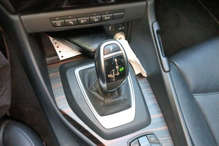 Used BMW X1 2012 xDrive28i Gear Lever