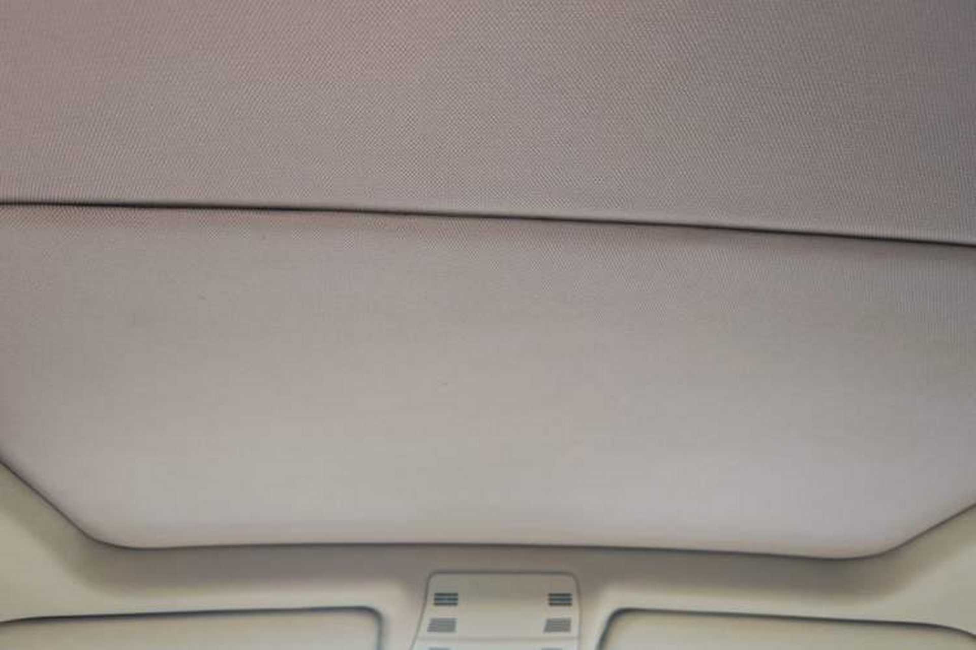 Used BMW X1 2012 sDrive20i Leading Model Headliner