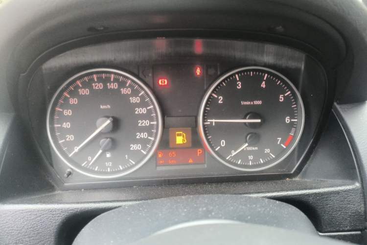 Used BMW X1 2012 sDrive18i Fashion Model Instrument Cluster